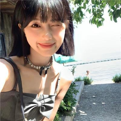 我们俩